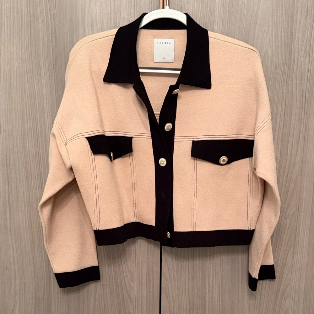 Sandro Peach and Black Cropped Contrast-Trim Jacket